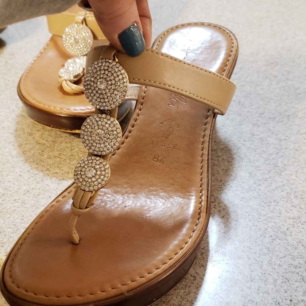Womans Thong Wedges- Size 8.5
